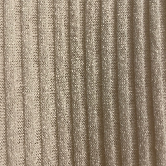 WILFRED Cropped Turtleneck Sweater, Size XS - Picture 2 of 3